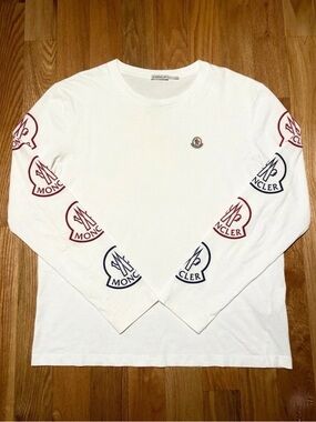 Moncler Multi Logo Long Sleeve Tshirt 🔥🔥